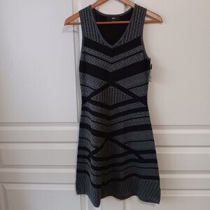 Mossimo Supply Co Women's Gray/Black Sweater Knit V-Neck Sleeveless Dress Size S